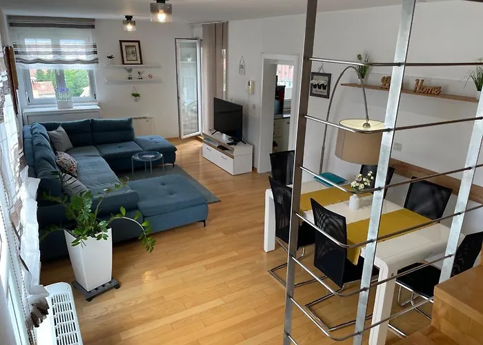 Grand Rina Apartment